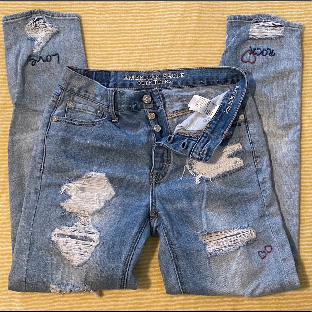American Eagle Vintage High Rise